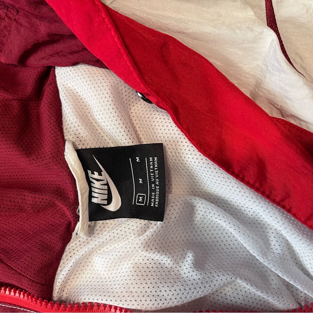 Nike pullover rain jacket - Picture 2 of 8